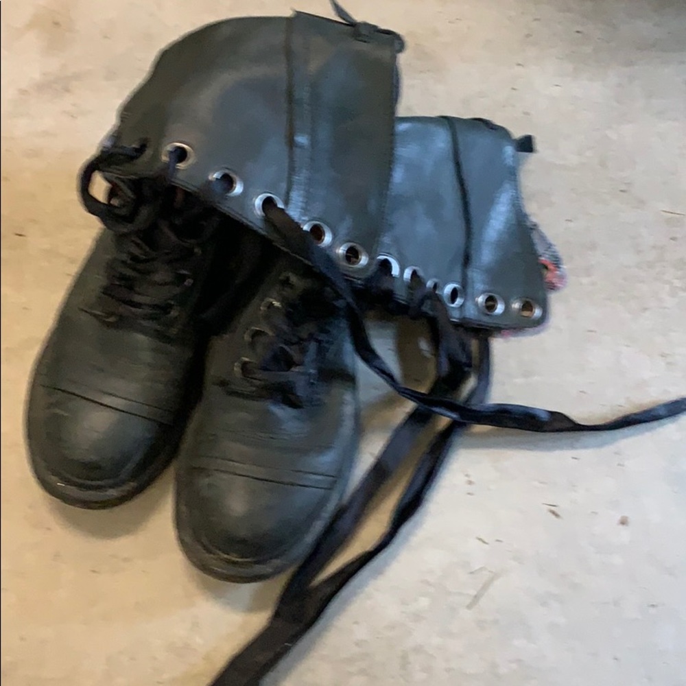 Doc Martin calf length boot